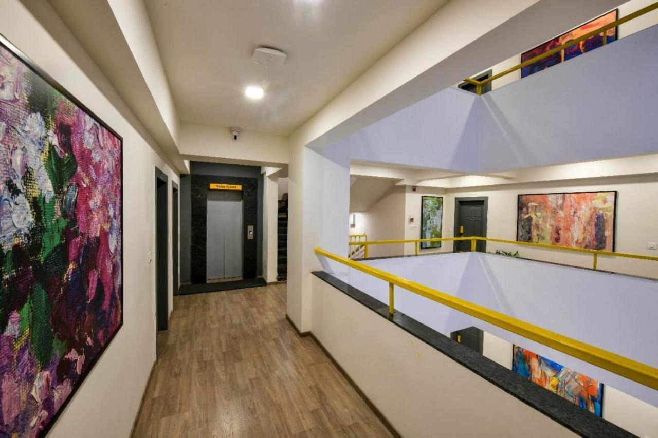 Banzai Rooms ナーシク エクステリア 写真